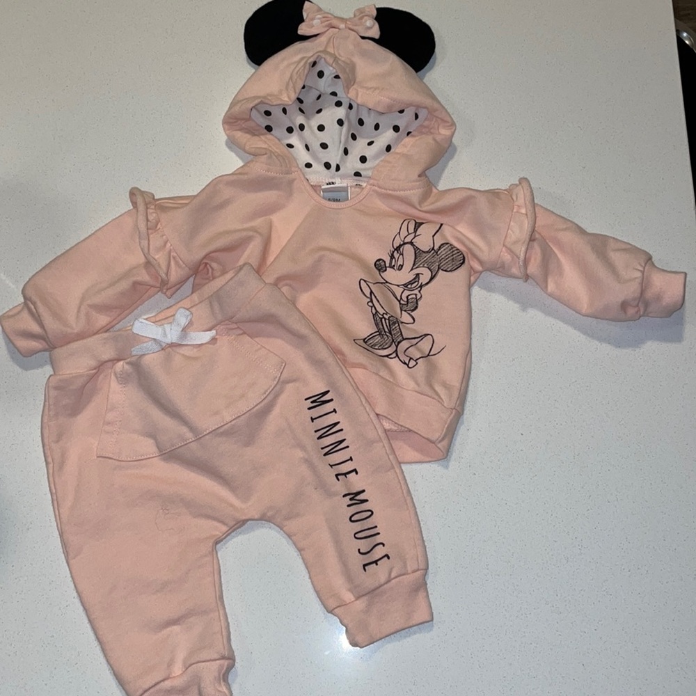 Disney Baby Minnie Mouse outfit